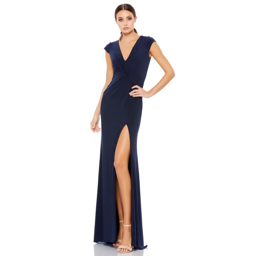 Mac Duggal 26504 V Neck Ruched Maxi Dress Navy Blue‎ Size 6